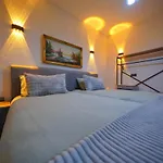 Diamond Village Ortahisar Apartment