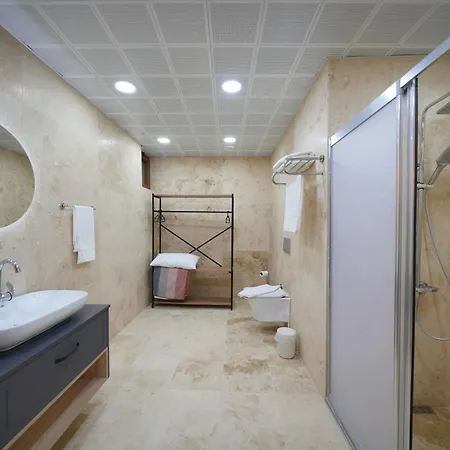 Diamond Village Ortahisar Apartment